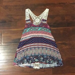 Beautiful dressy tank top.